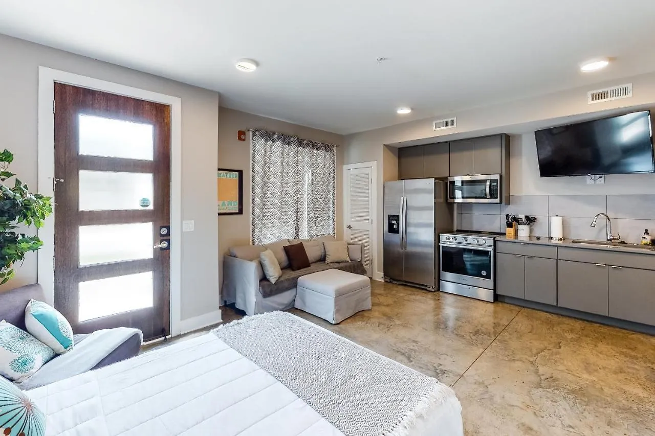 Music City Modern Apartment Nashville